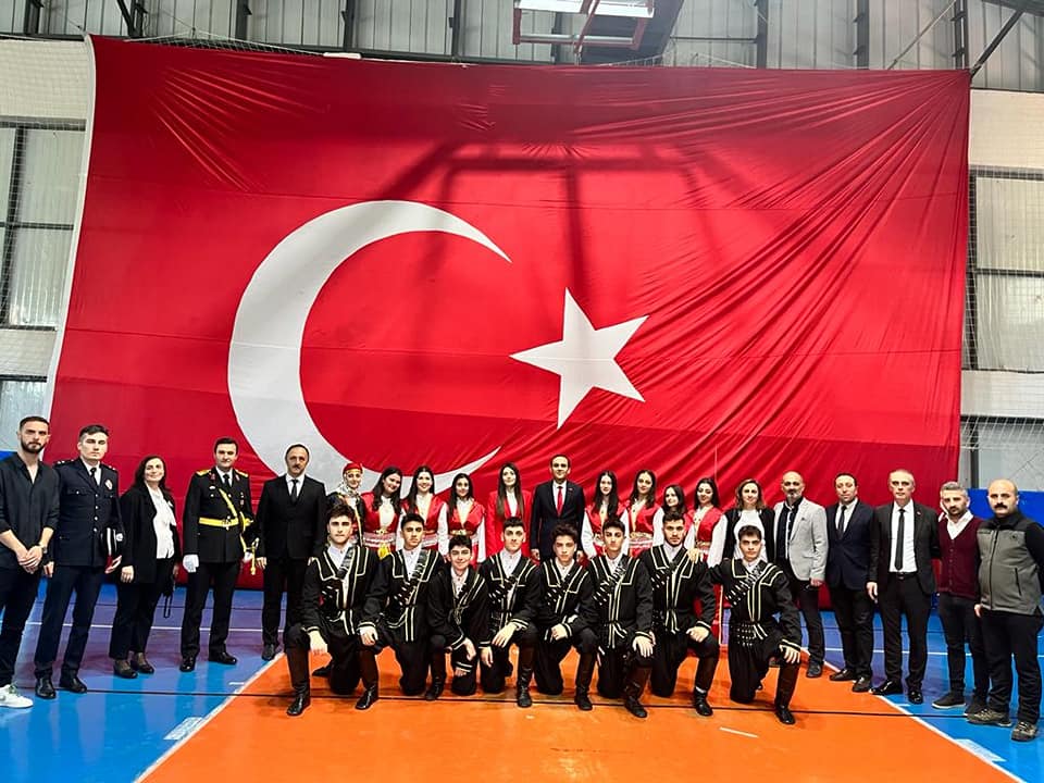 Cumhuriyetimizin 100. Yılı Coşkuyla Kutlandı